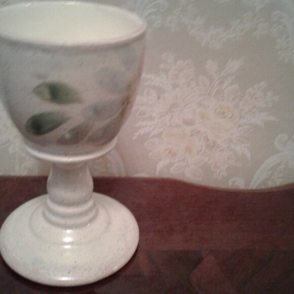 Osoyoos BC Canada Hand Crafted By Shirley Small Wine Glass - Picture 3 of 6